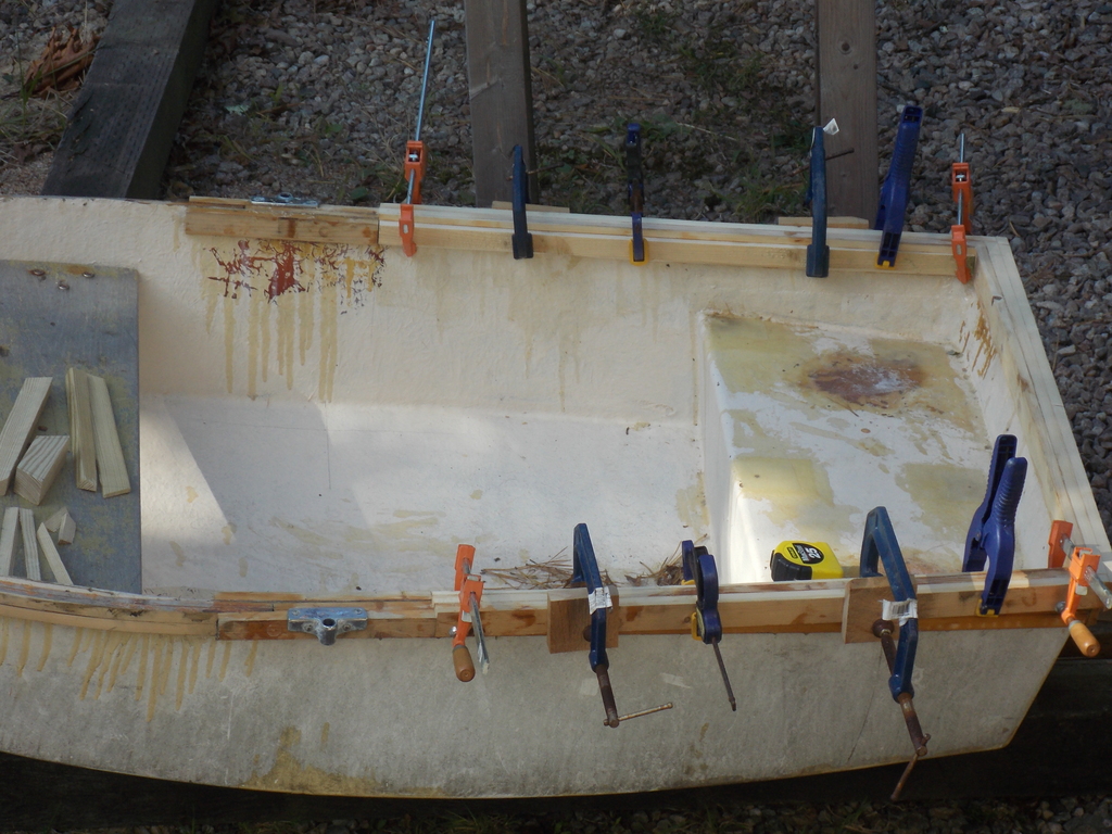 No description provided for: /2019/10-12/1005-dinghy-stern/photo02.html