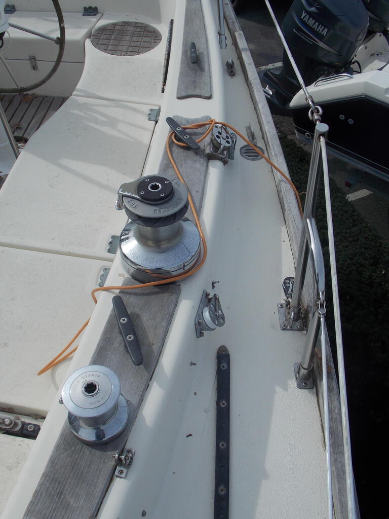 No description provided for: /2019/10-12/1025-ibis-deck/photo19.html