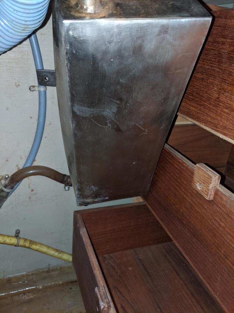 No description provided for: /2019/10-12/1114-ibis-expansion-tank/photo01.html