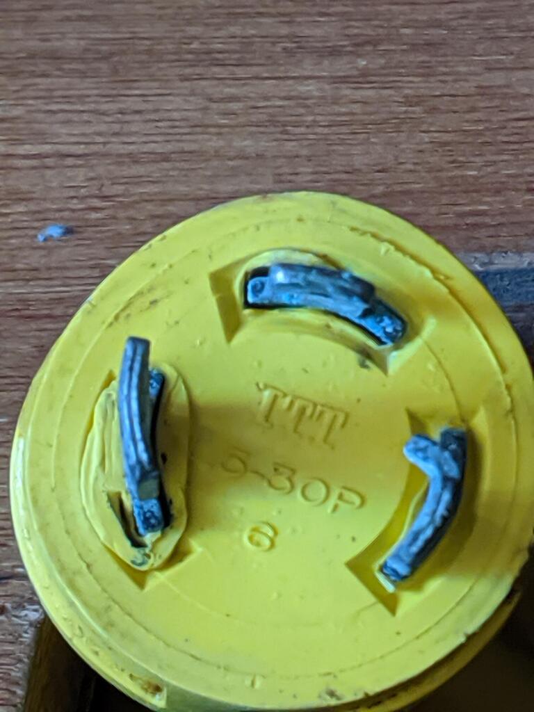 No description provided for: /2019/10-12/1126-shore-plug/photo01.html