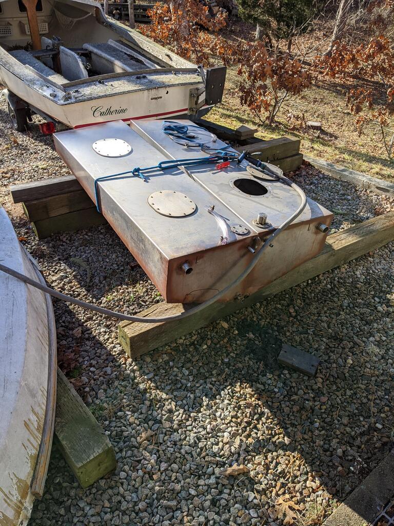 No description provided for: /2020/01-03/0126-ibis-tanks/photo01.html