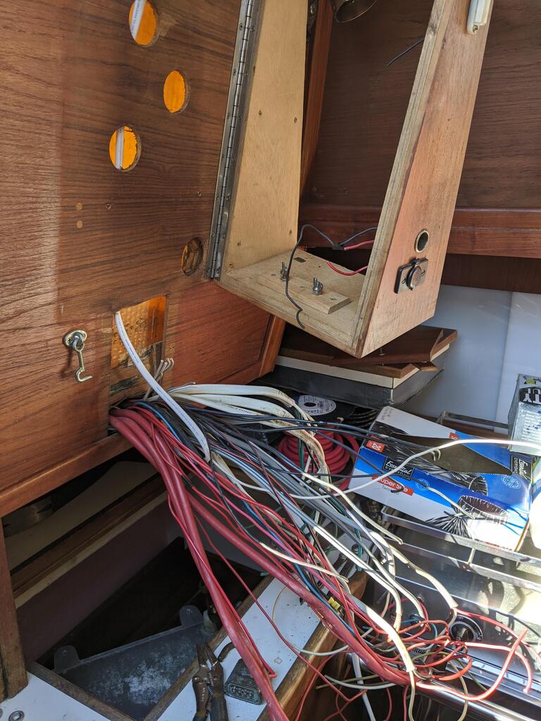 No description provided for: /2020/01-03/0223-ibis-rats-gone/photo01.html