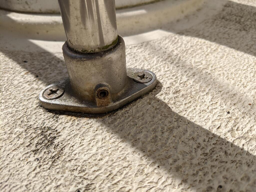 No description provided for: /2020/01-03/0312-binacle-guard-foot/photo01.html