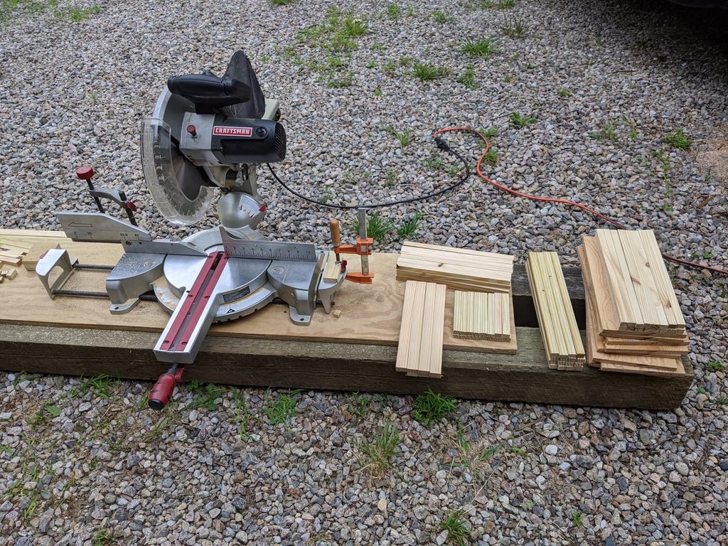 No description provided for: /2020/07-09/0714-batbox-planer/photo01.html