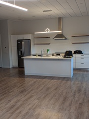 Image file: photo04.jpg