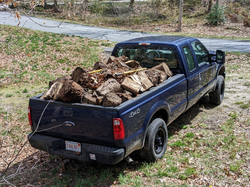 No description provided for: /2022/04-06/0421-more-junk-wood/photo01.html