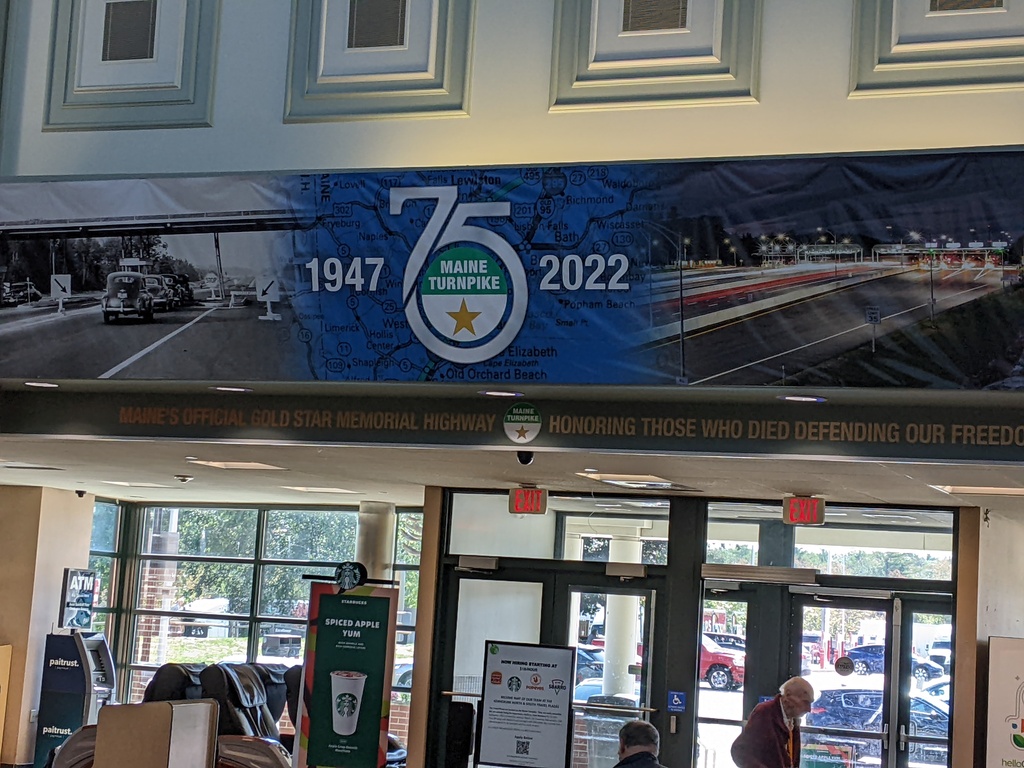 No description provided for: /2022/07-09/0912-dog-mural/photo02.html