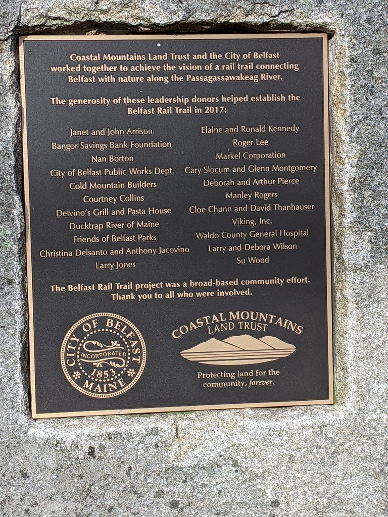 No description provided for: /2022/10-12/1230-belfast-trail/photo01.html