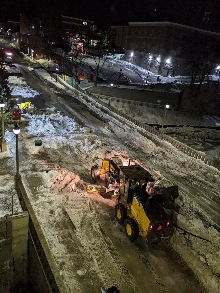 No description provided for: /2023/01-03/0127-bangor-snow-removal/photo05.html