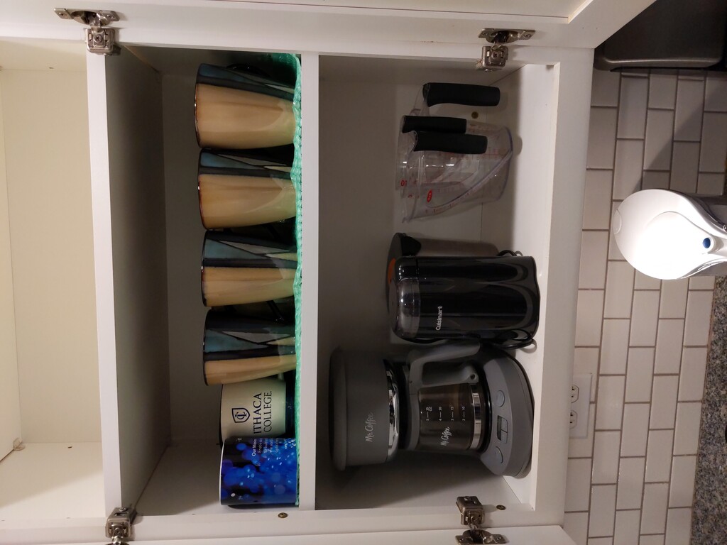 No description provided for: /2023/01-03/0204-belfast-move-in/photo10.html