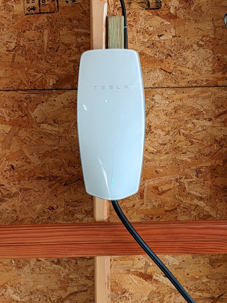 No description provided for: /2023/04-06/0505-tesla-wall-charger/photo01.html