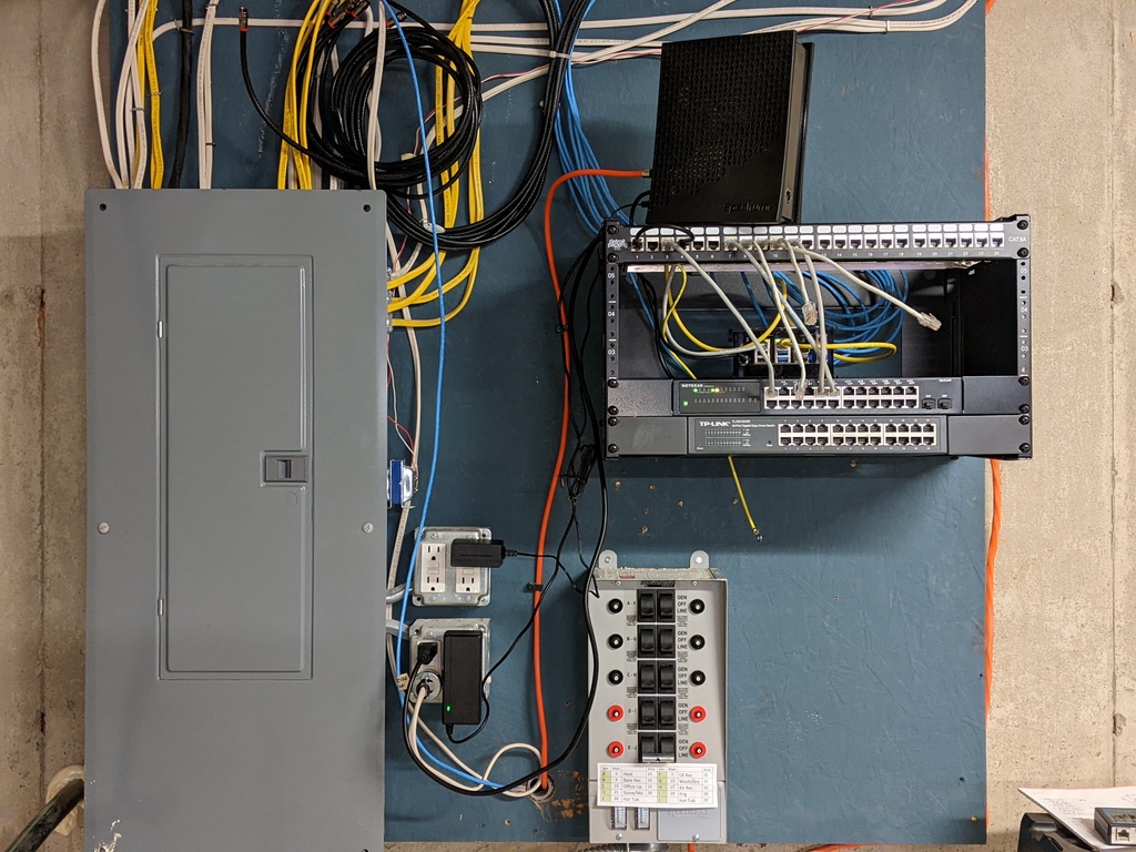 No description provided for: /2023/04-06/0517-mini-wire-rack/photo02.html