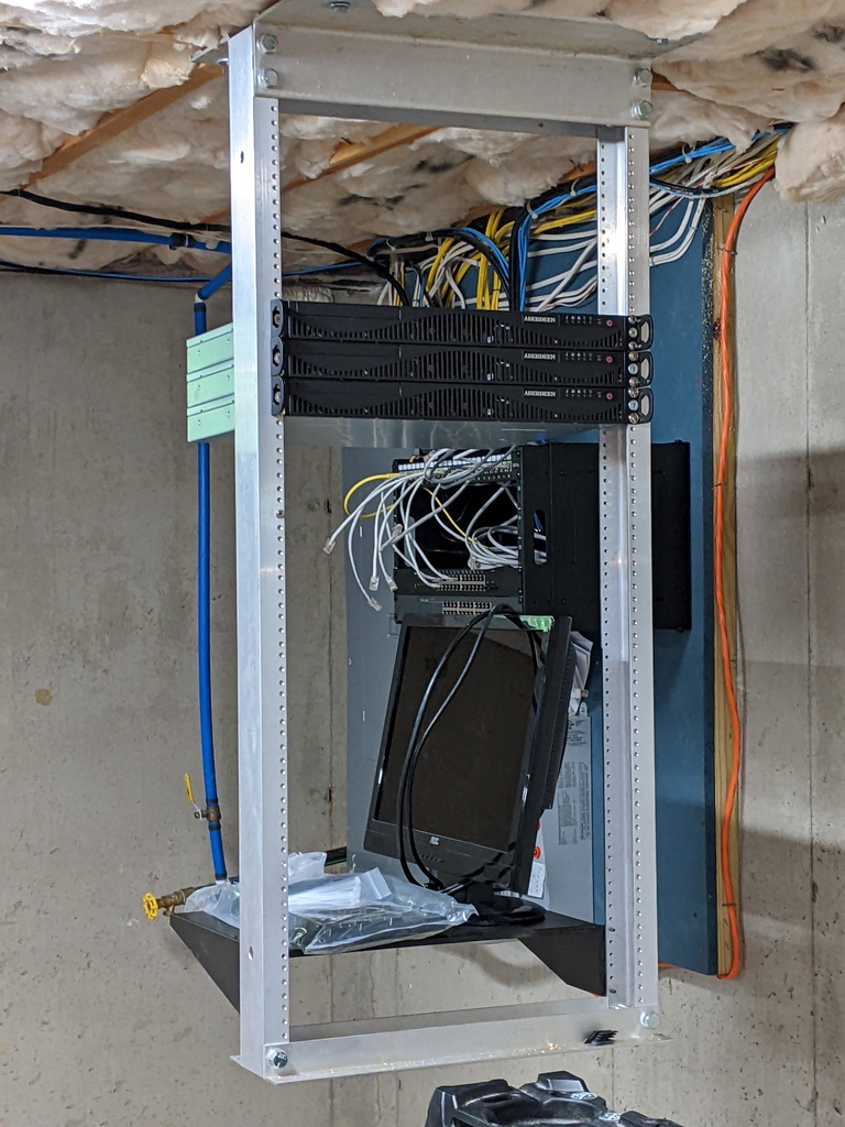 No description provided for: /2023/04-06/0519-rack-mount/photo02.html