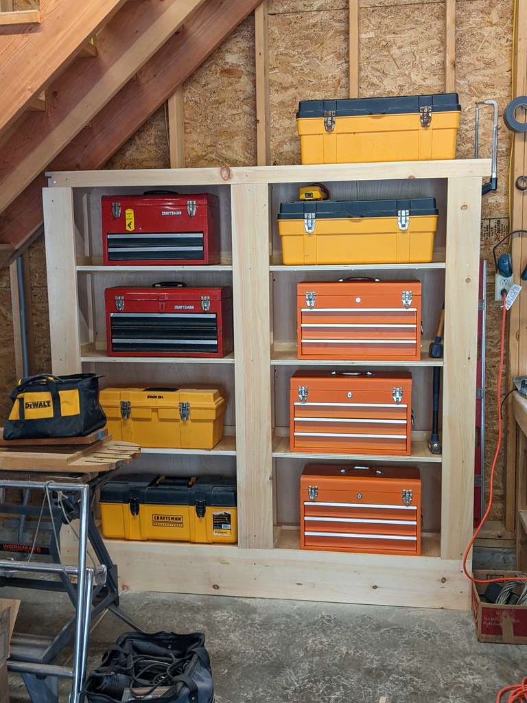 No description provided for: /2023/04-06/0525-tool-shelves/photo03.html