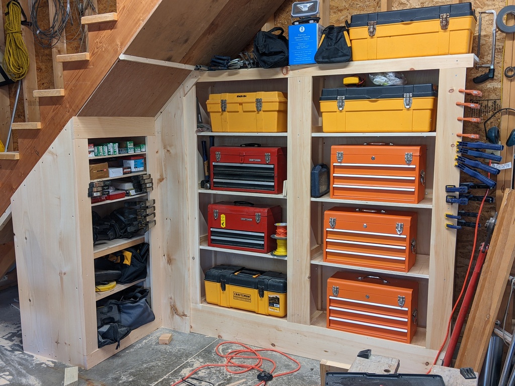 No description provided for: /2023/07-09/0711-power-tool-shelf/photo01.html