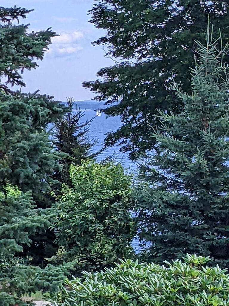 No description provided for: /2023/07-09/0723-sailboat-view/photo02.html