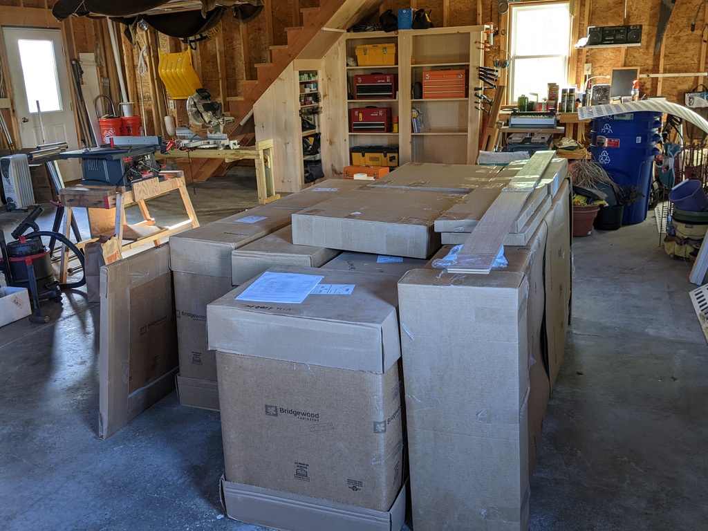 No description provided for: /2023/07-09/0814-cabinet-boxes/photo01.html