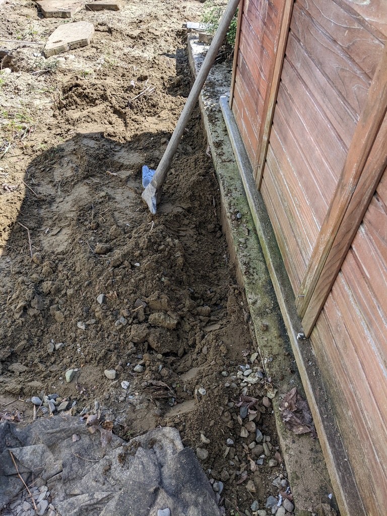 No description provided for: /2023/07-09/0904-hot-tub-weeds/photo02.html