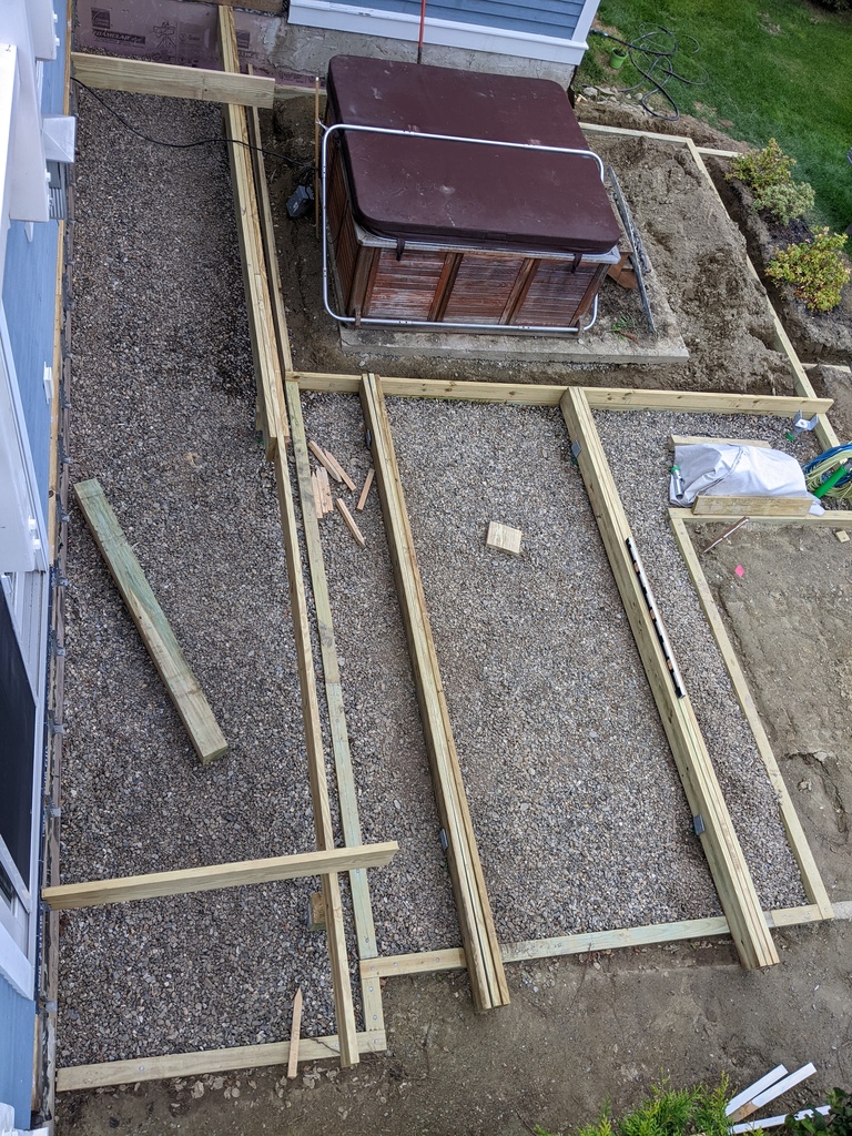 No description provided for: /2023/07-09/0923-deck-beams/photo01.html