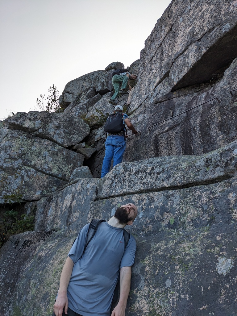 No description provided for: /2023/10-12/1001-erin-precipice/photo14.html