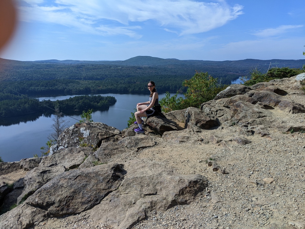 No description provided for: /2023/10-12/1003-maiden-cliff/photo01.html