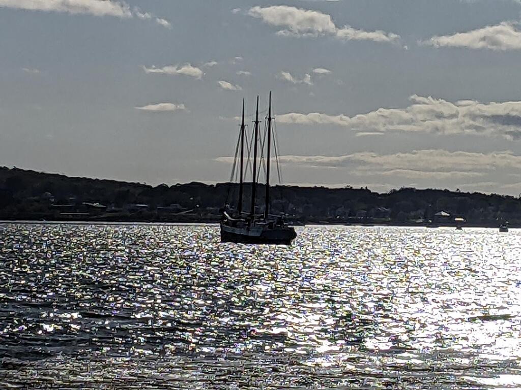 No description provided for: /2023/10-12/1008-lighthouse-visit/photo07.html