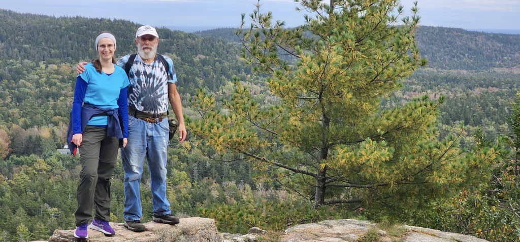 No description provided for: /2023/10-12/1009-kat-penobscot-mt/_1/photo06.html