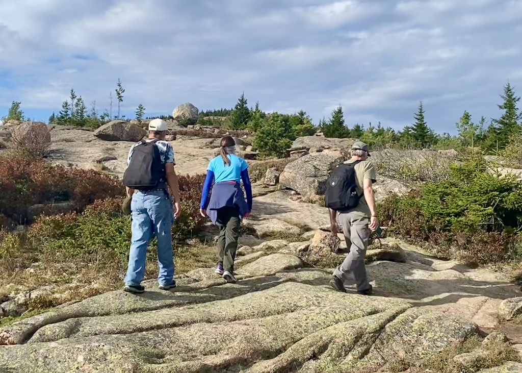 No description provided for: /2023/10-12/1009-kat-penobscot-mt/_1/photo09.html