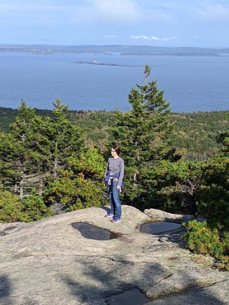 No description provided for: /2023/10-12/1011-beehive-hike/_2/photo17.html