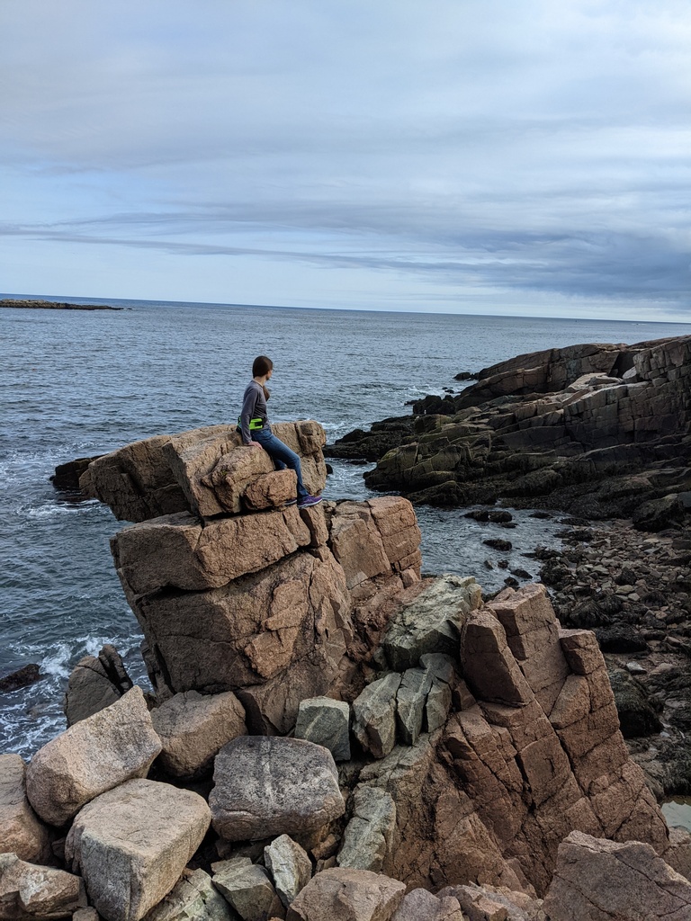 No description provided for: /2023/10-12/1011-beehive-hike/_2/photo23.html