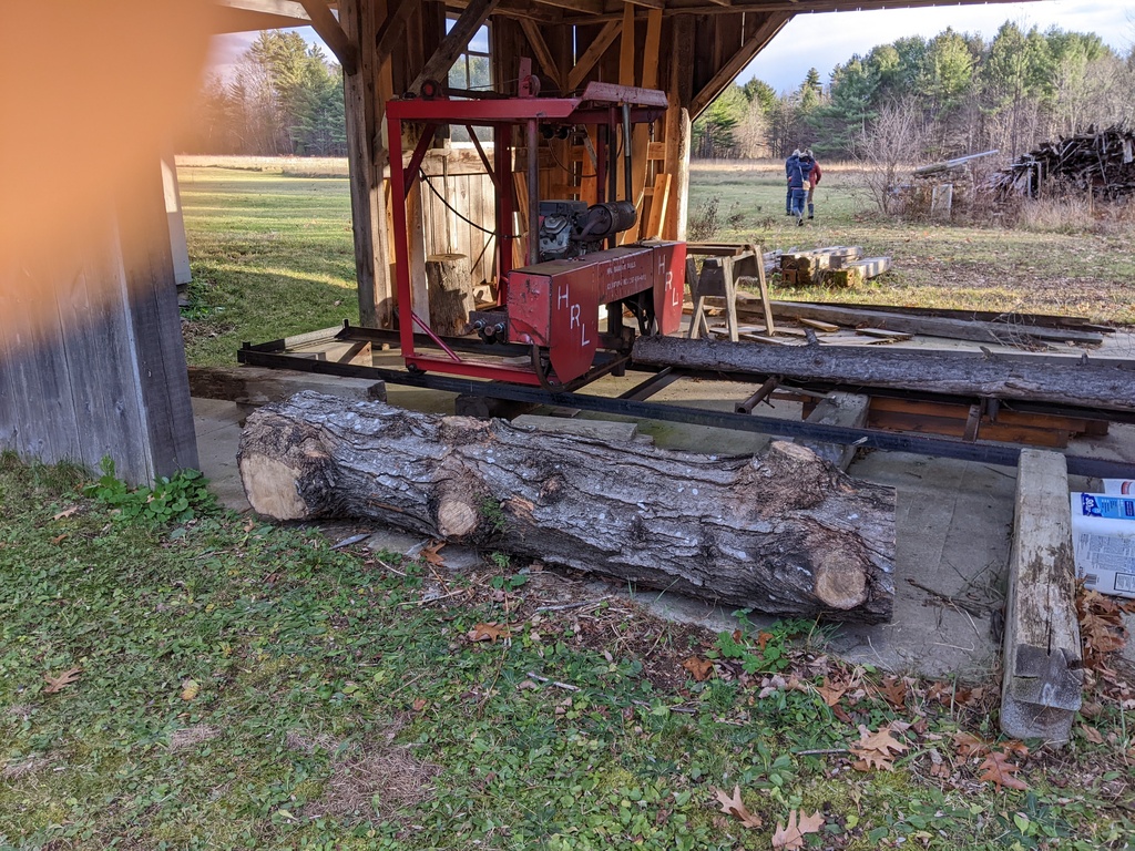 No description provided for: /2023/10-12/1119-logging-saw/photo01.html