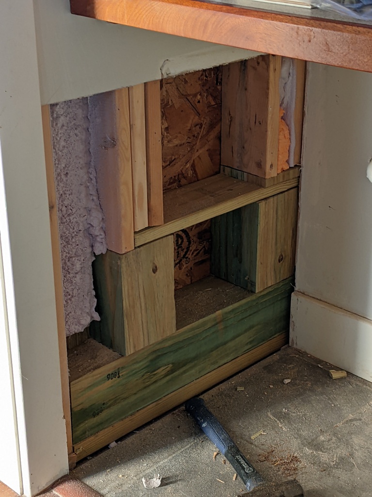 No description provided for: /2023/10-12/1127-house-progress/photo02.html