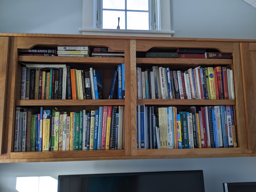 No description provided for: /2024/01-03/0122-bookshelves/photo01.html