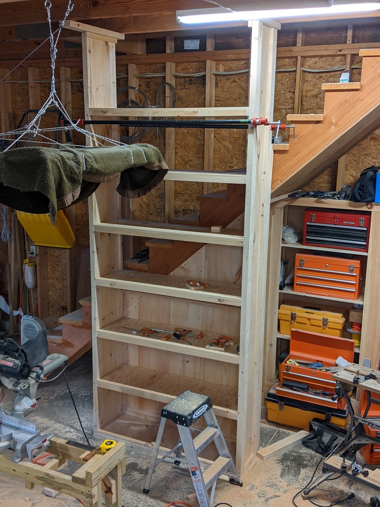 No description provided for: /2024/01-03/0217-10ft-shelves/photo02.html