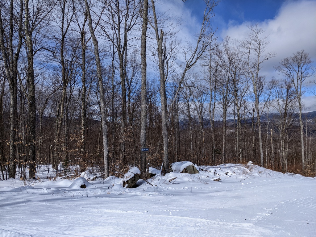 No description provided for: /2024/01-03/0312-xc-ski/photo10.html