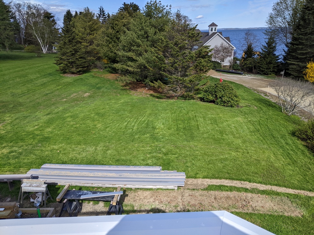 No description provided for: /2024/04-06/0512-back-lawn/photo01.html