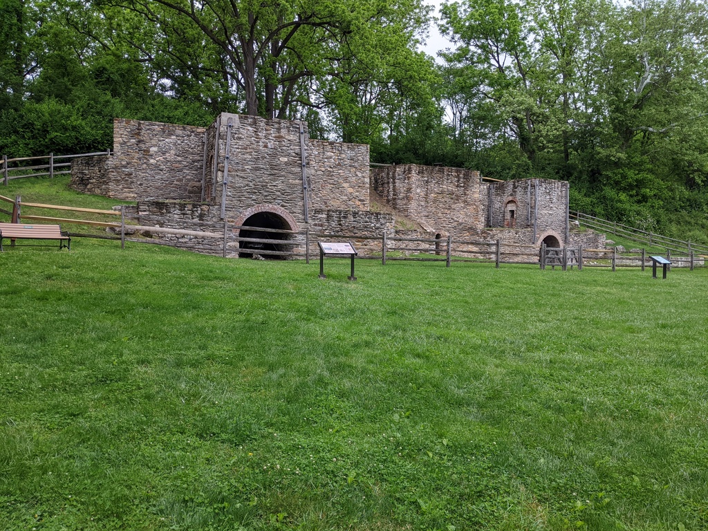 No description provided for: /2024/04-06/0520-lime-kiln/photo01.html