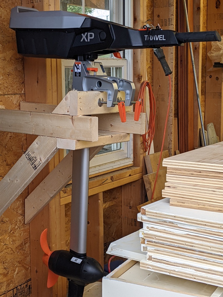 No description provided for: /2024/04-06/0606-torqeedo/photo04.html