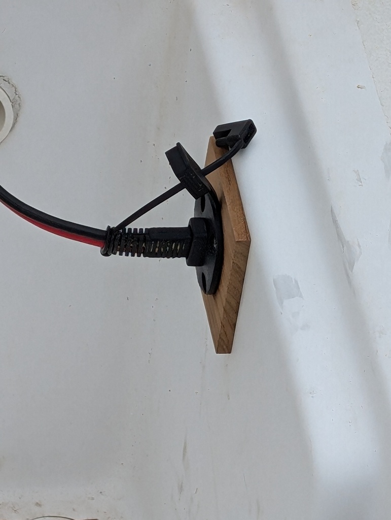 No description provided for: /2024/04-06/0623-cp23-solar/photo01.html