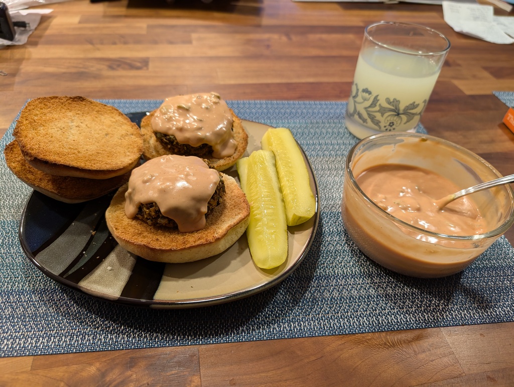 No description provided for: /2024/04-06/0627-burgers/photo02.html