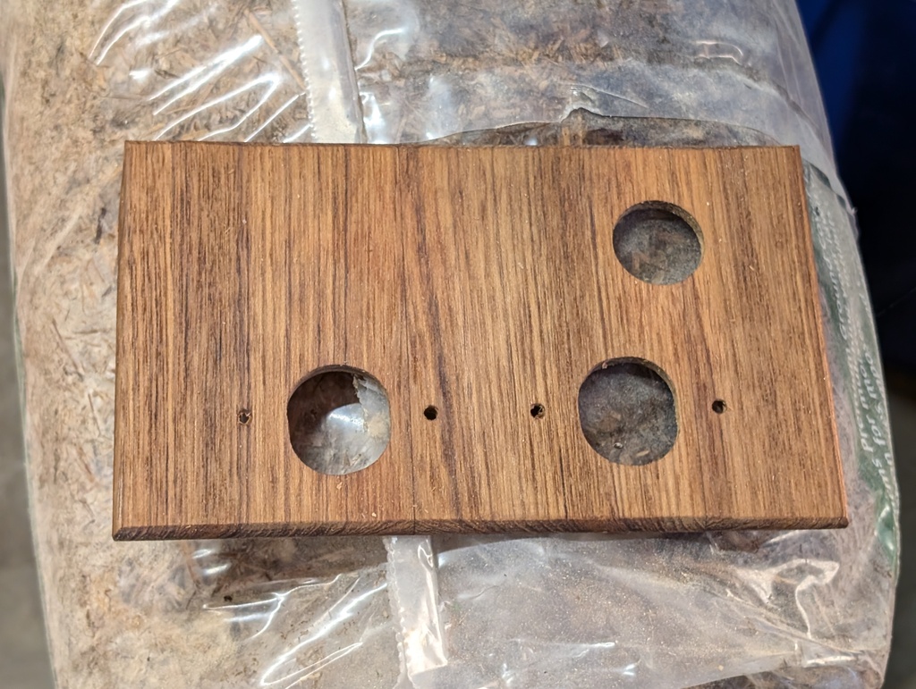 No description provided for: /2024/07-09/0721-cp23-instr-back/photo04.html