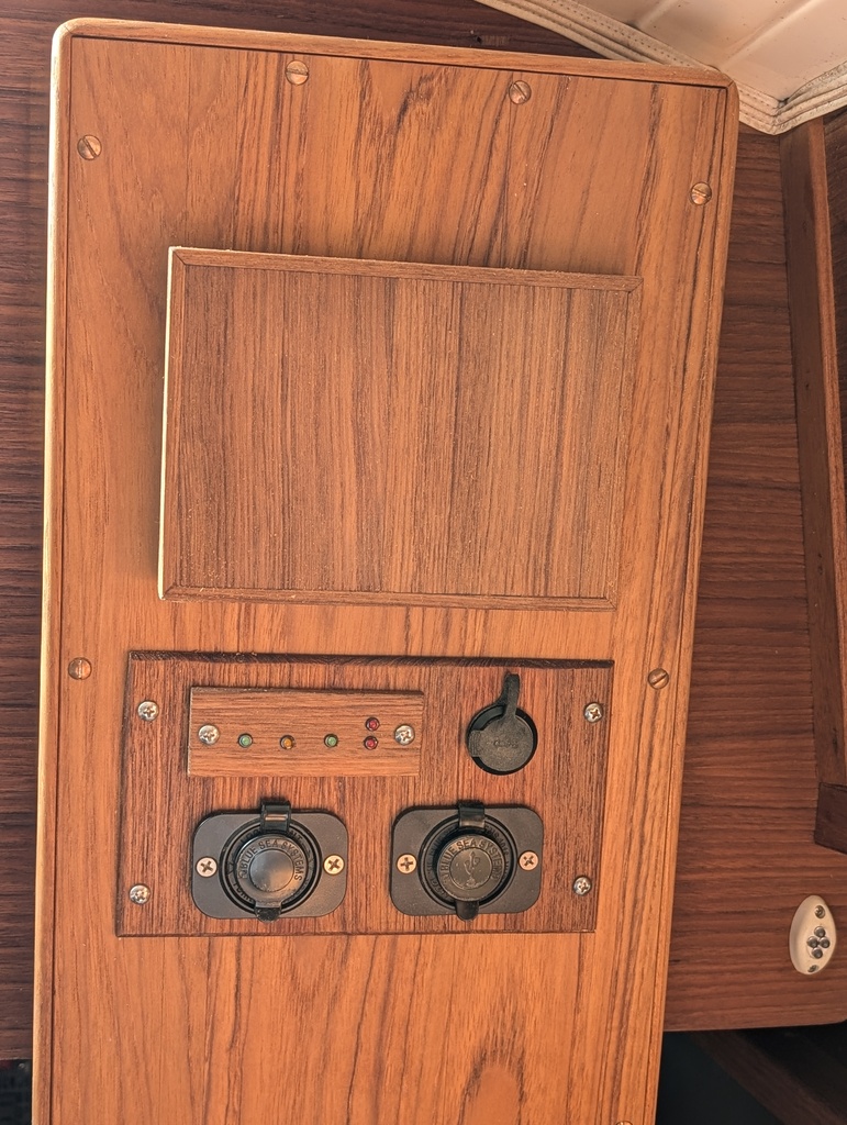 No description provided for: /2024/07-09/0727-cp23-instr-back/photo04.html