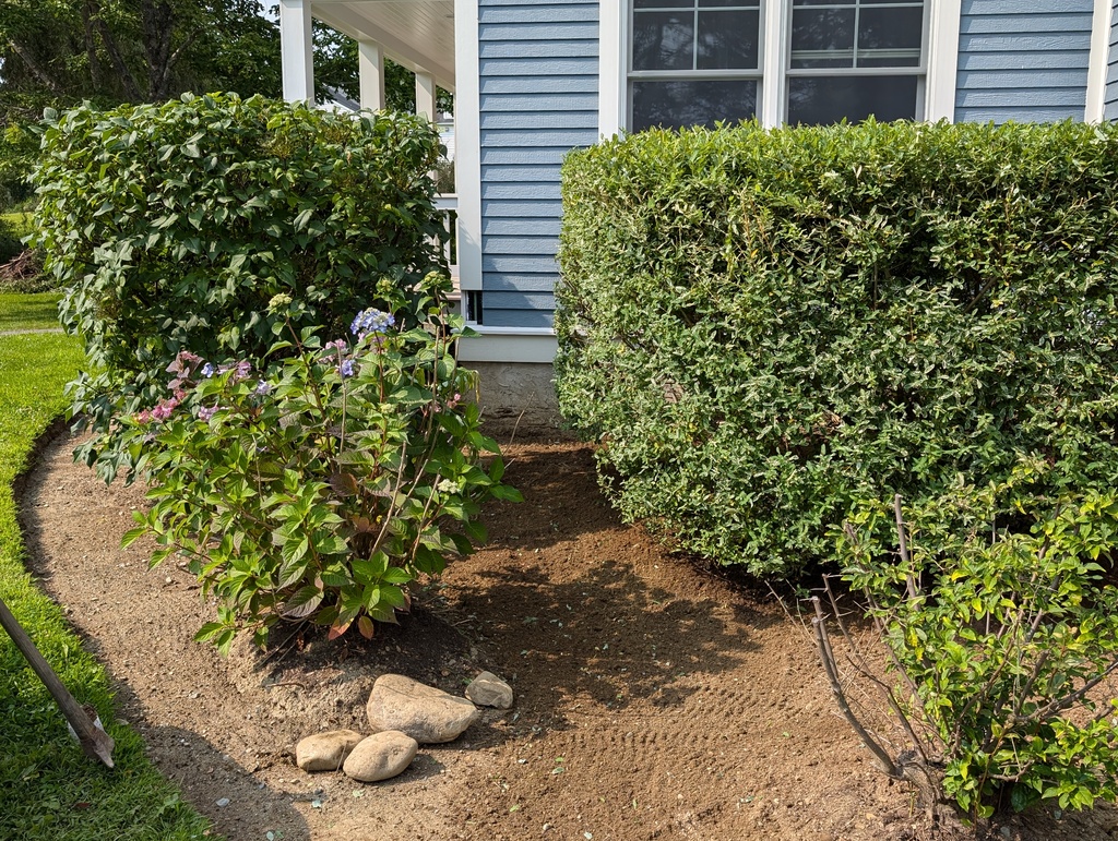 No description provided for: /2024/07-09/0813-landscape/photo02.html