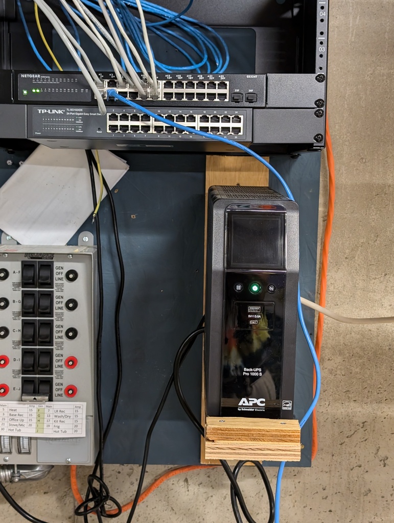 No description provided for: /2024/07-09/0831-starlink/photo01.html