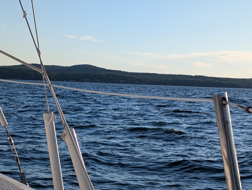 No description provided for: /2024/07-09/0909-turtle-head-sail/_2/photo21.html