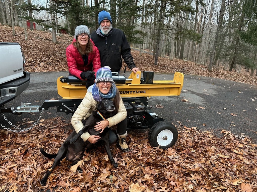 No description provided for: /2024/10-12/1129-wood-split/photo01.html