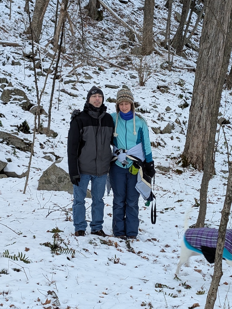 No description provided for: /2024/10-12/1223-topstone/photo04.html