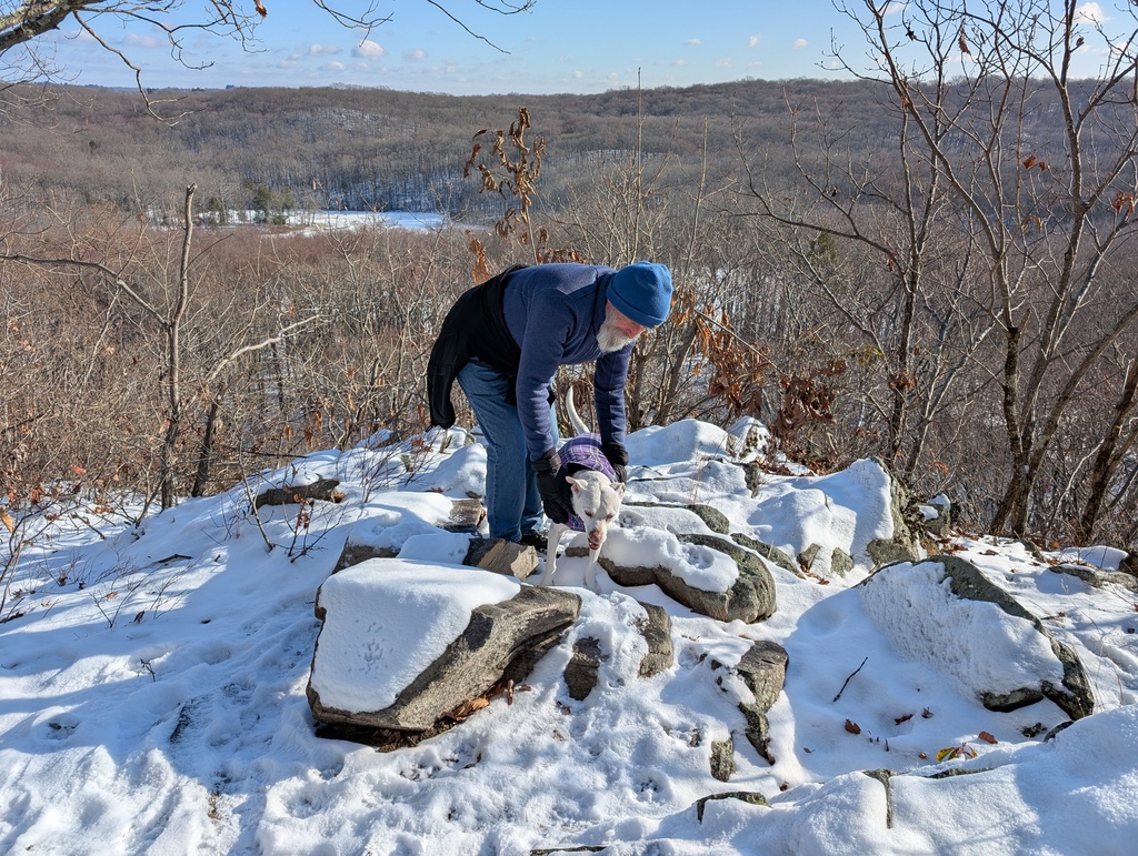 No description provided for: /2024/10-12/1225-topstone/photo01.html