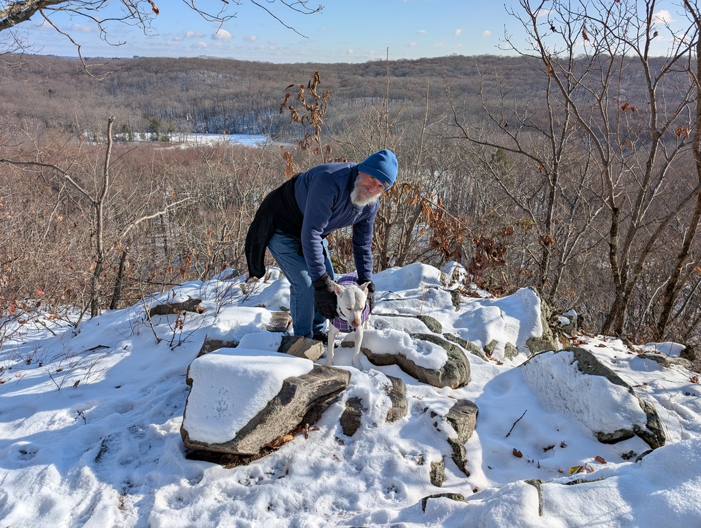 No description provided for: /2024/10-12/1225-topstone/photo04.html