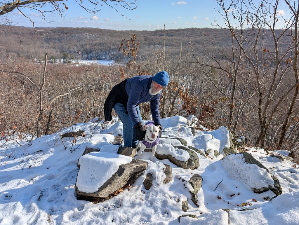 No description provided for: /2024/10-12/1225-topstone/photo05.html